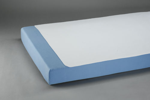 Bettauflage Molton PVC beschichtet, Kanten geschnitten - verschiedene Größen auswählbar